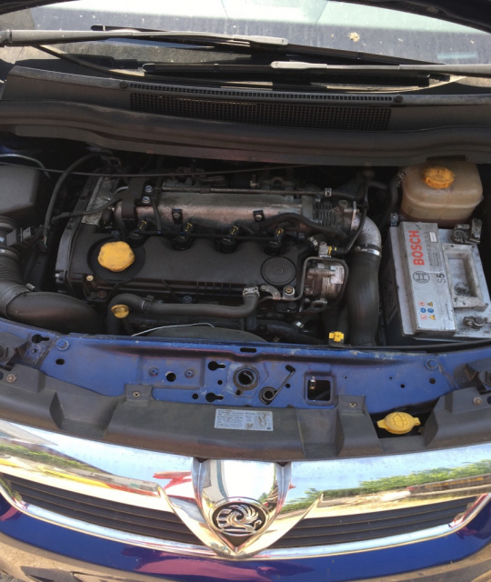 Maner plafon spate dreapta Opel Zafira B