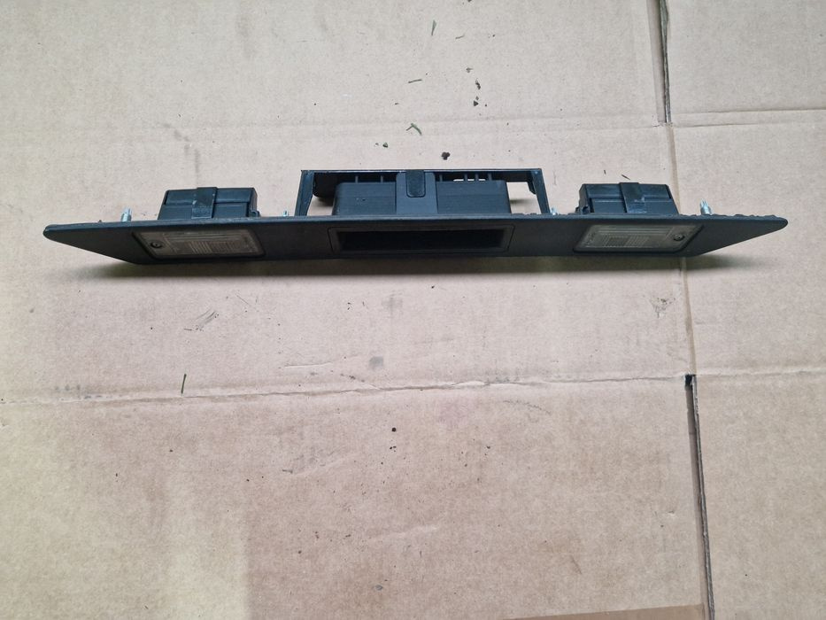 Maner suport becuri număr Audi A3 8P haion 8P0827574 complet