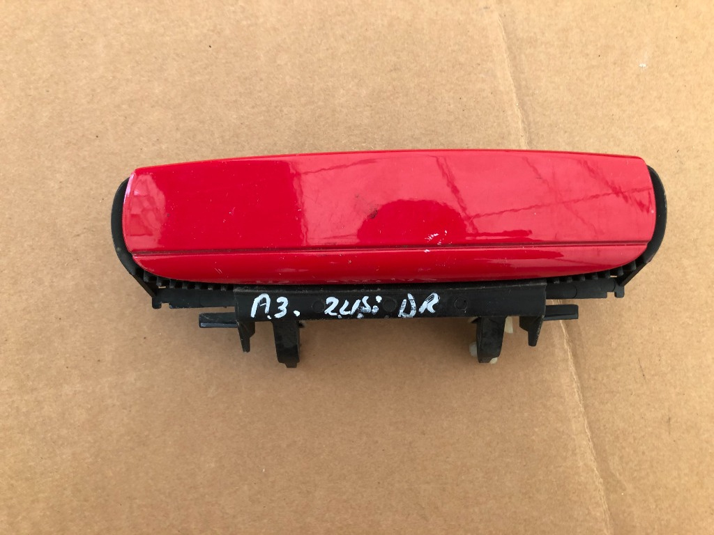 Maner usa dreapta fata Audi A3 8P