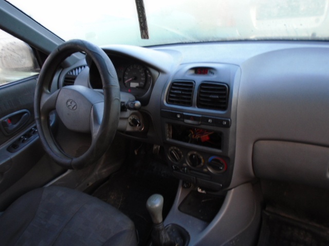 Maner usa dreapta fata Hyundai Accent 20