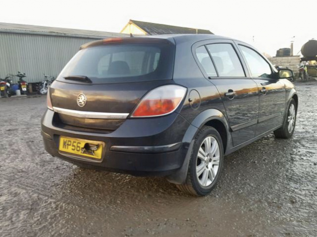 Maner usa dreapta fata Opel Astra H 2004