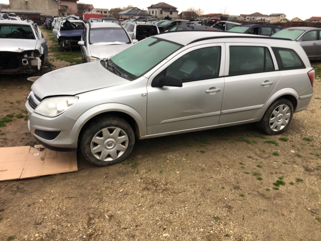 Maner usa dreapta fata Opel Astra H 2007