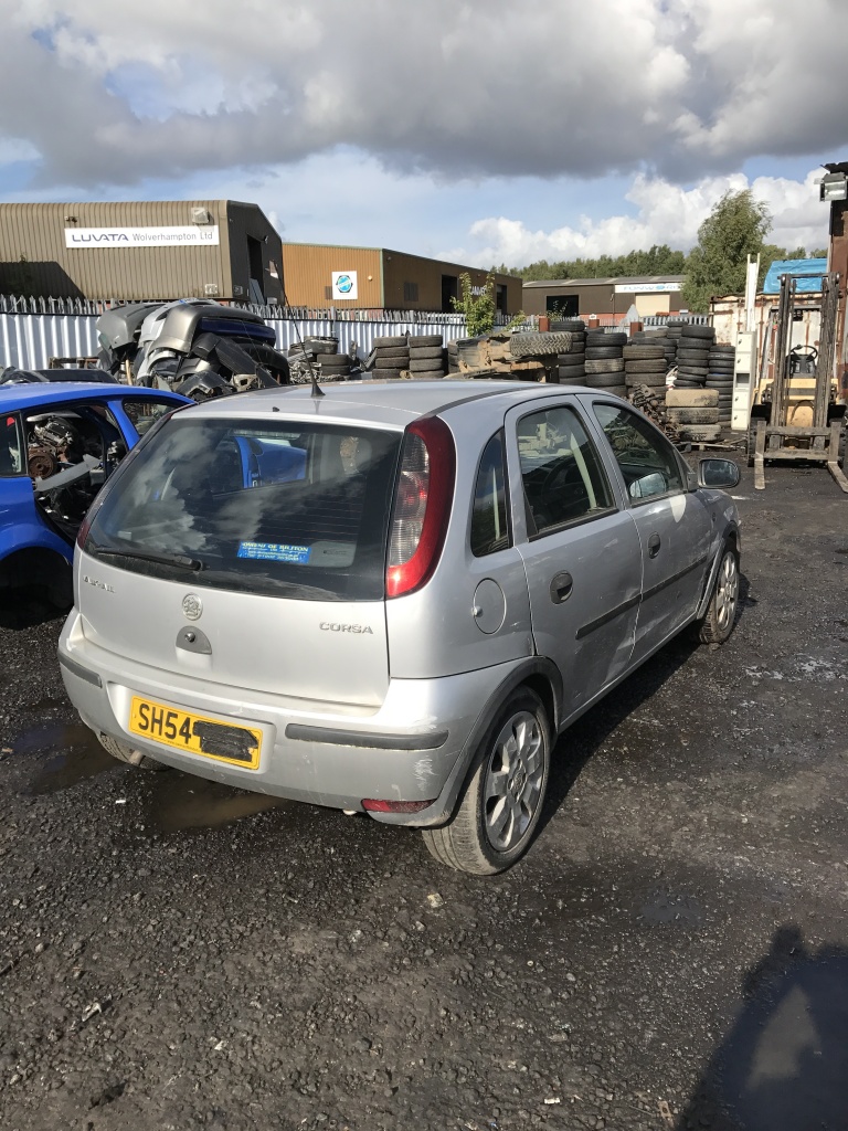 Maner usa dreapta fata Opel Corsa C 2004