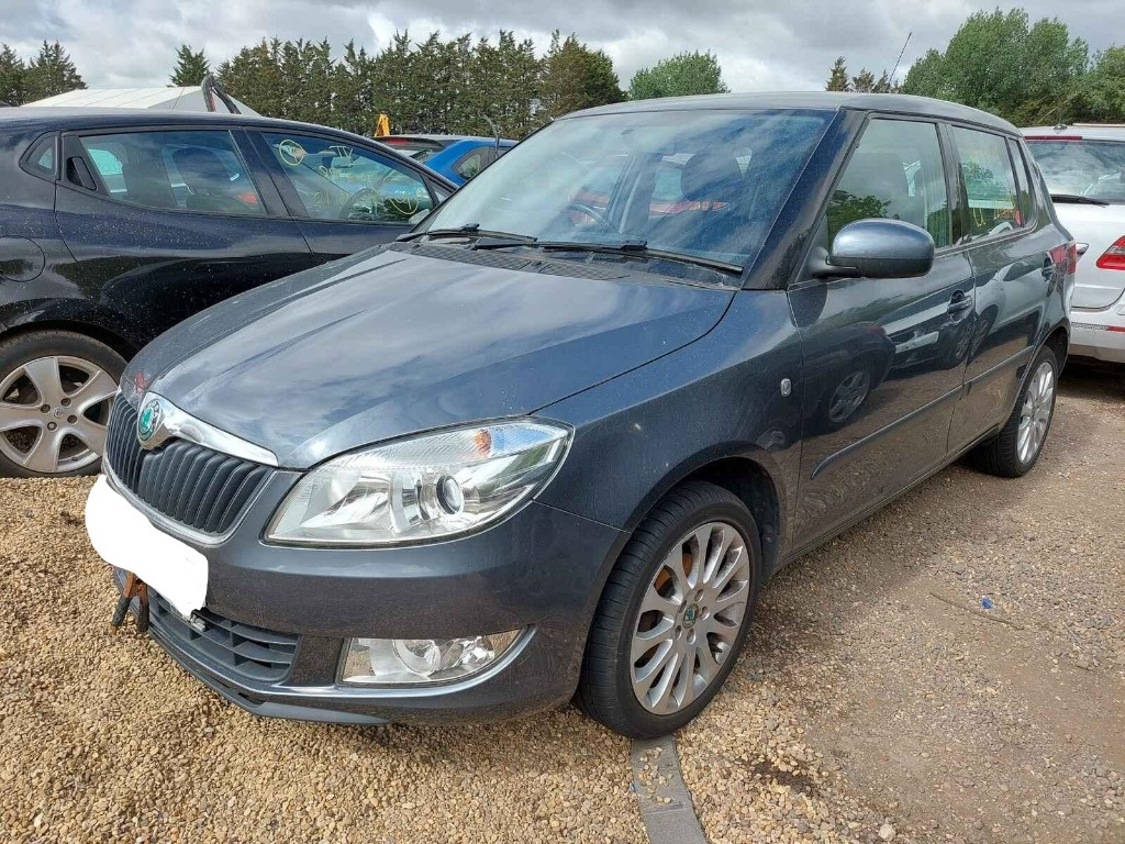 Maner usa dreapta fata Skoda Fabia 2 201