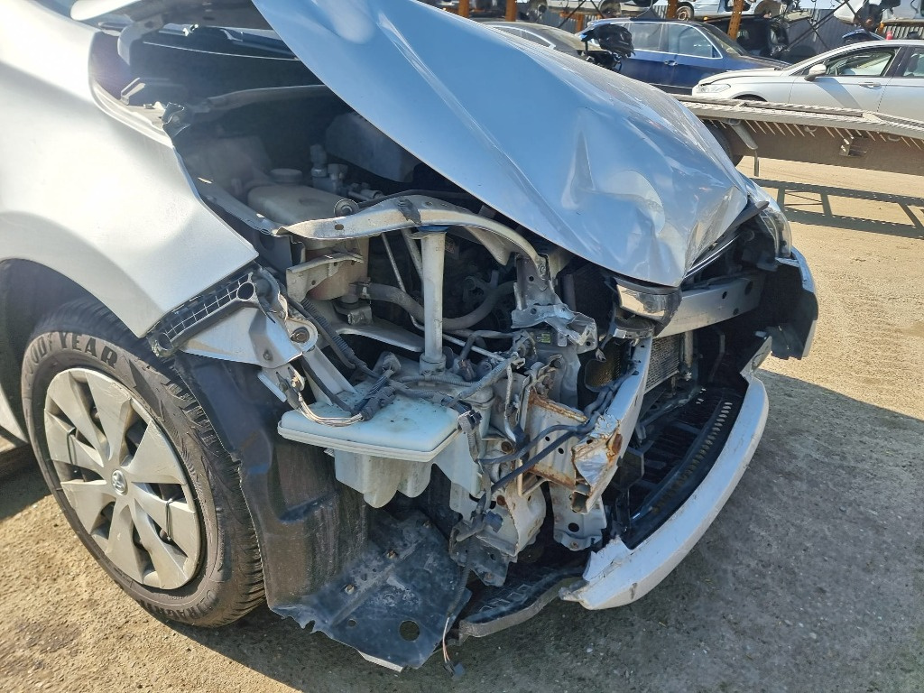 Maner usa dreapta fata Toyota Corolla 20