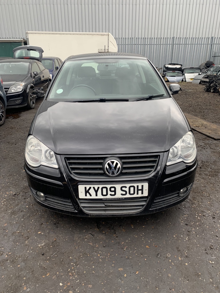 Maner usa dreapta fata Volkswagen Polo 9N 2009 Coupe 9N3 1.2 benzina BBM