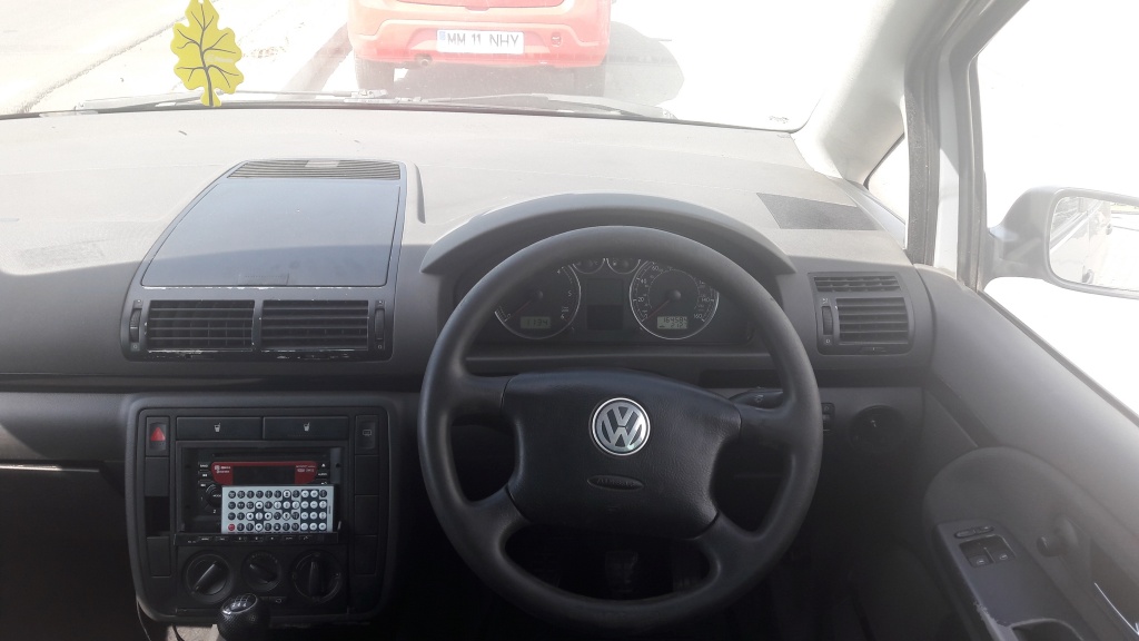 Maner usa dreapta fata VW Sharan 2003 MO