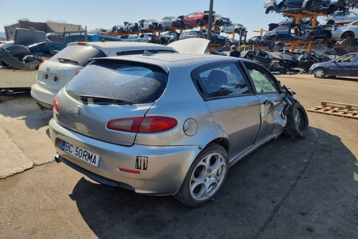 Maner usa dreapta spate Alfa Romeo 147 2006 HatchB