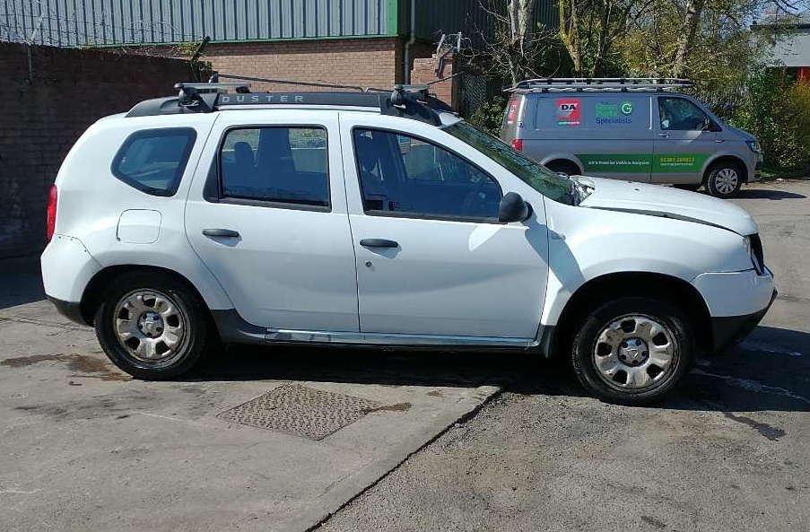Maner usa dreapta spate Dacia Duster 201