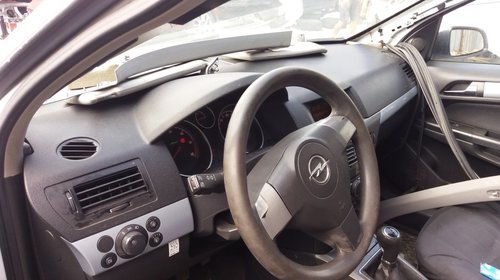 Maner usa dreapta spate Opel Astra H 200