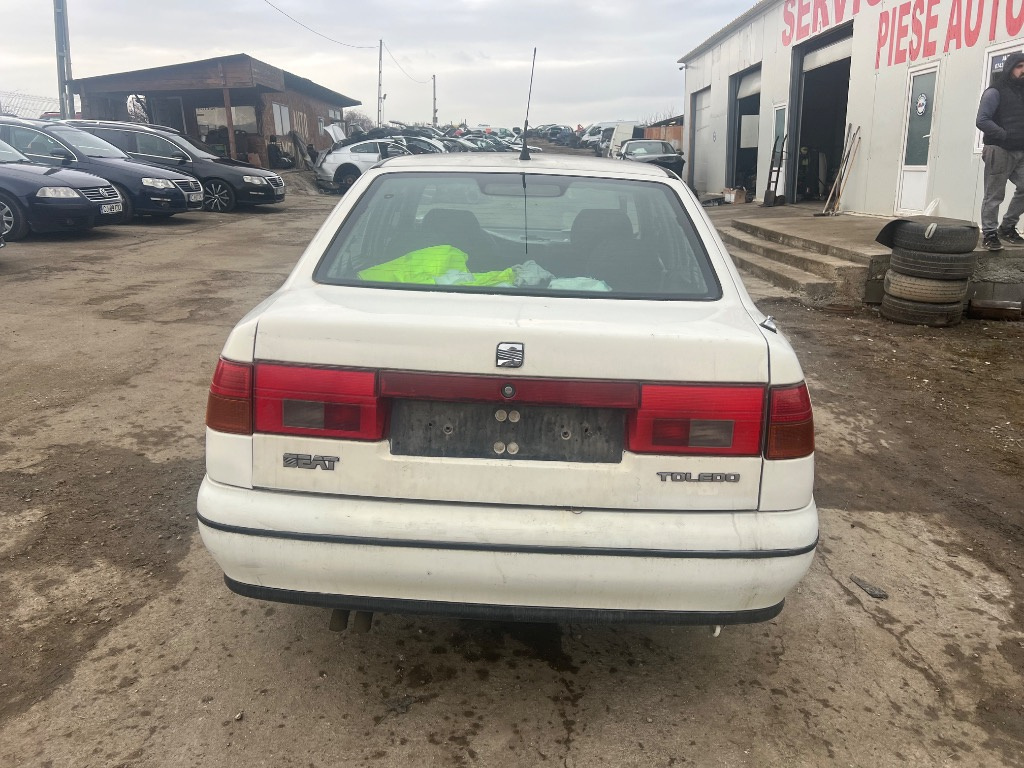 Maner usa dreapta spate Seat Toledo 1998