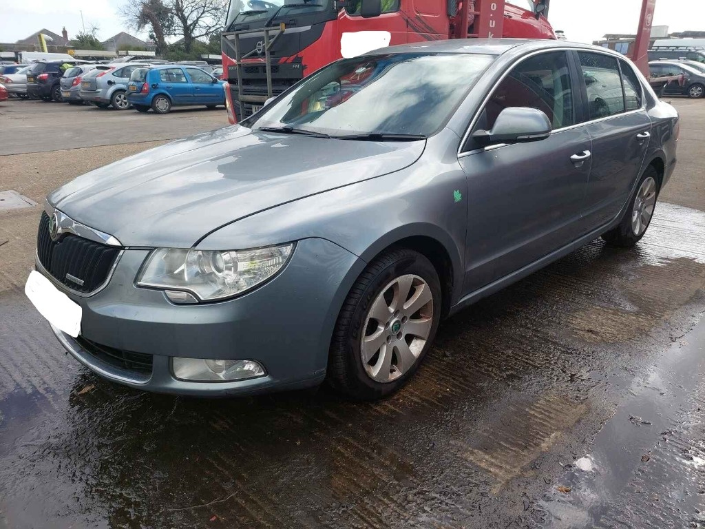 Maner usa dreapta spate Skoda Superb 2 2