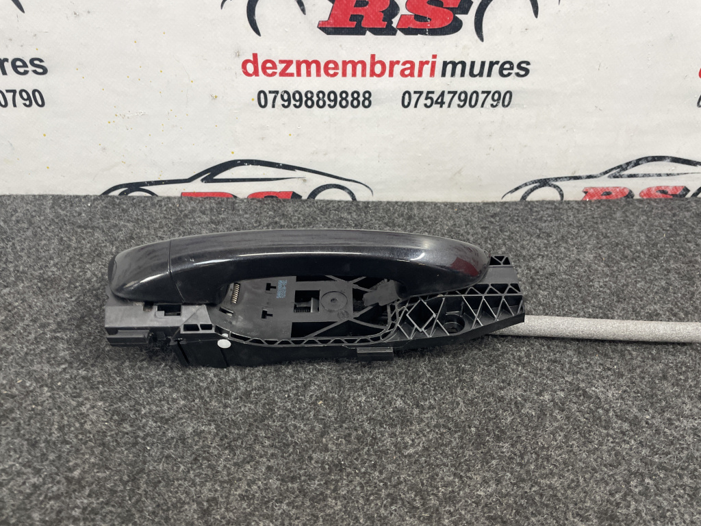 Maner usa dreapta spate Skoda Superb combi 1.8TSI ,160cp, CDA sedan 2011 (cod intern: 247726)