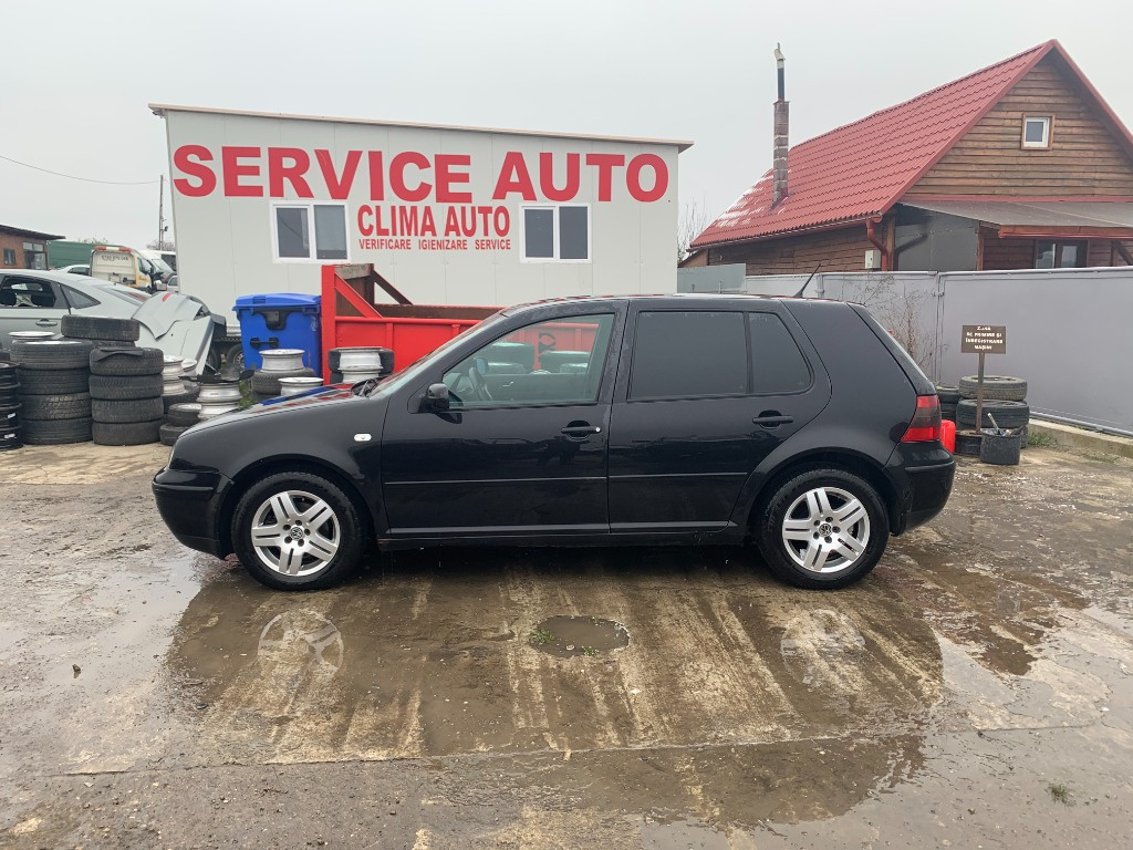 Maner usa dreapta spate Volkswagen Golf 