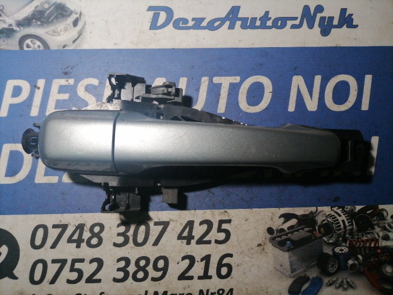 Maner usa dreapta spate Volvo V50 30663866 2004-20