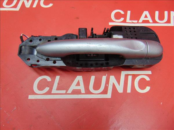 Maner Usa Fata Dreapta RENAULT MEGANE III Grandtour (KZ0-1) 1.5 dCi (KZ09, KZ0D, KZ1G, KZ1M, KZ1W) K9K 836