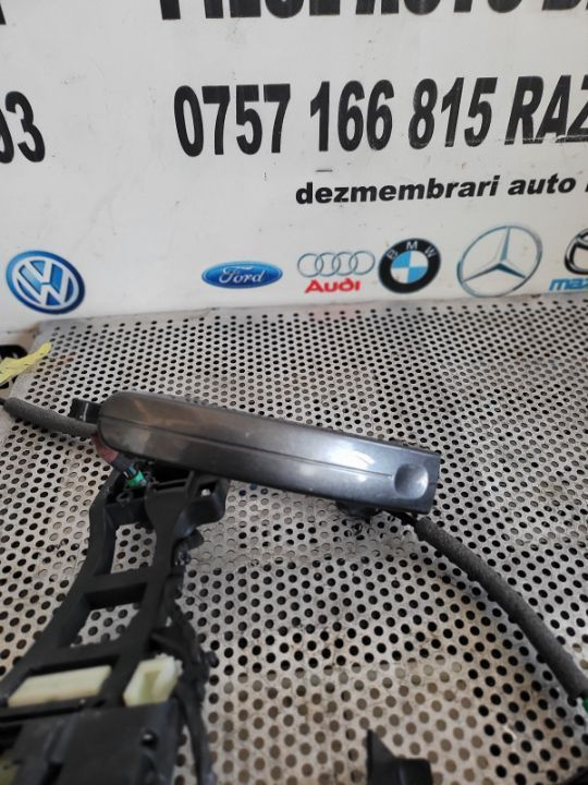 Maner Usa Fata Spate Keyless Ford Kuga 2 II Volan Stanga Dezmembrez Ford Kuga 2 II 2.0 Tdci 4x4 T7MA