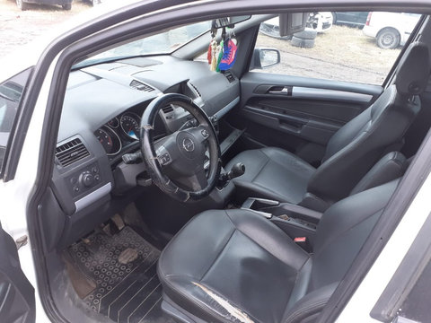 Maner usa interior Opel Zafira B 2006 1.9 TDI Z19DT 88KW