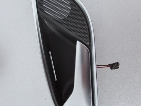 Maner usa interior stanga spate Audi Q3 8U 2011 2012 2013 2014 2015 cod: 8U0839019C 8U0.839019.C 8U0839019B