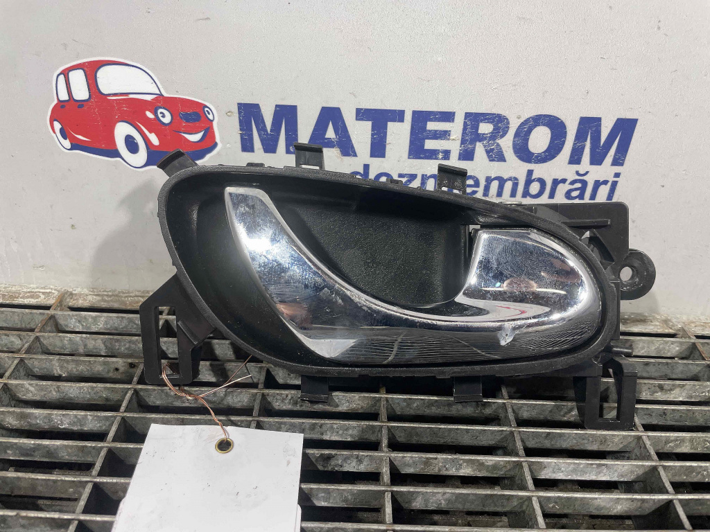 MANER USA SPATE DREAPTA NISSAN X-TRAIL X-TRAIL - - (2014 2018)
