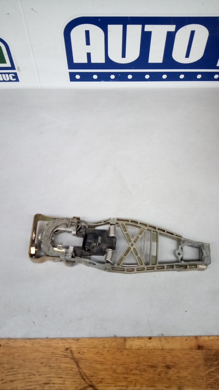 Maner usa stanga fata 1T0837885a Volkswagen TOURAN
