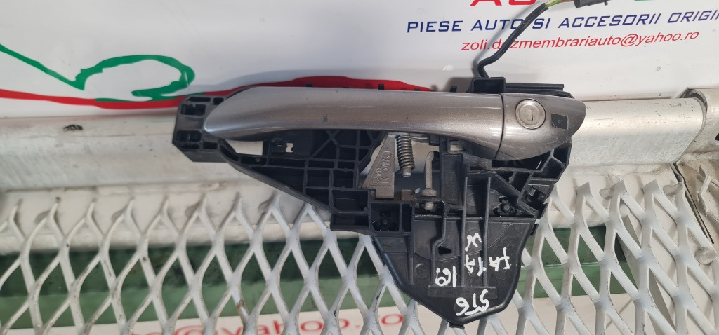 Maner Usa stanga fata cu keyless Mercedes-Benz A-C