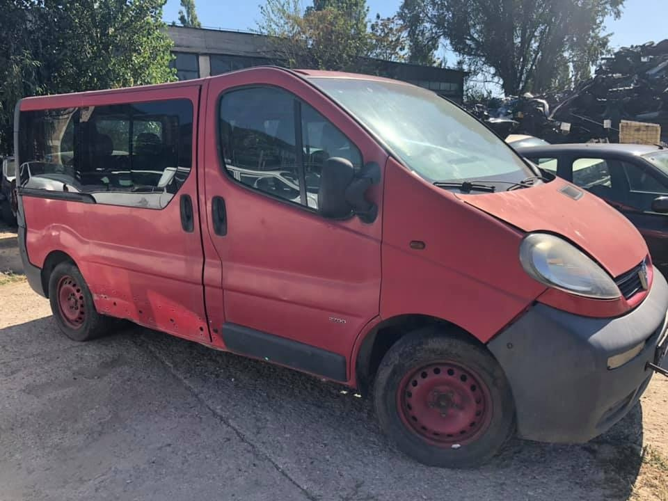 Maner usa stanga fata Opel Vivaro 2004 d