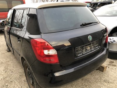 Maner usa stanga fata Skoda Fabia II 2012 hatchbac