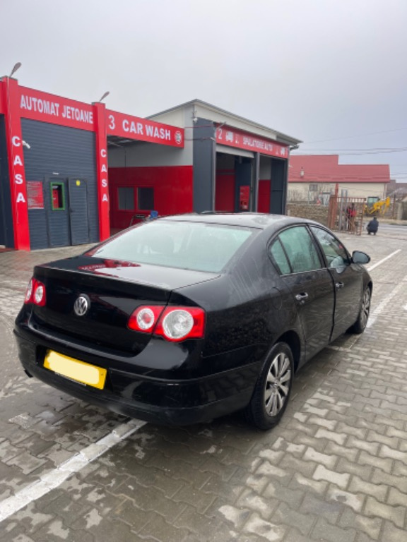 Maner usa stanga fata Volkswagen Passat 