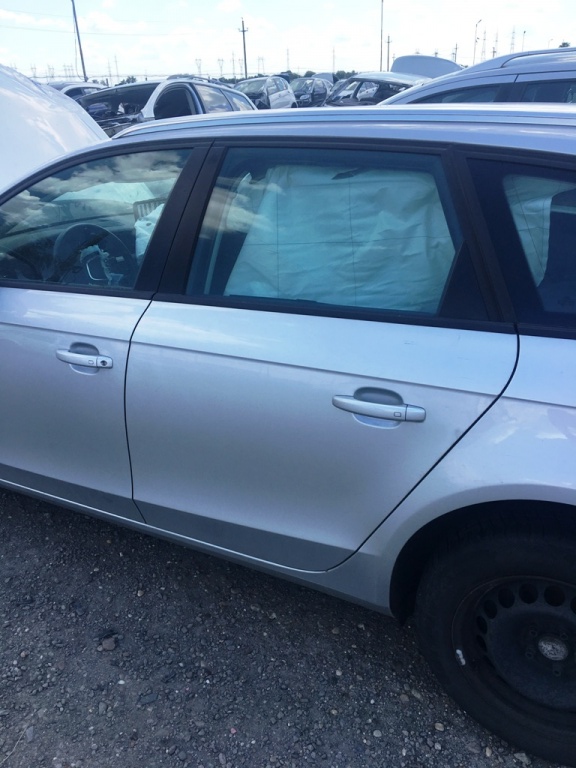 Maner Usa Stanga Spate Audi A4 B8