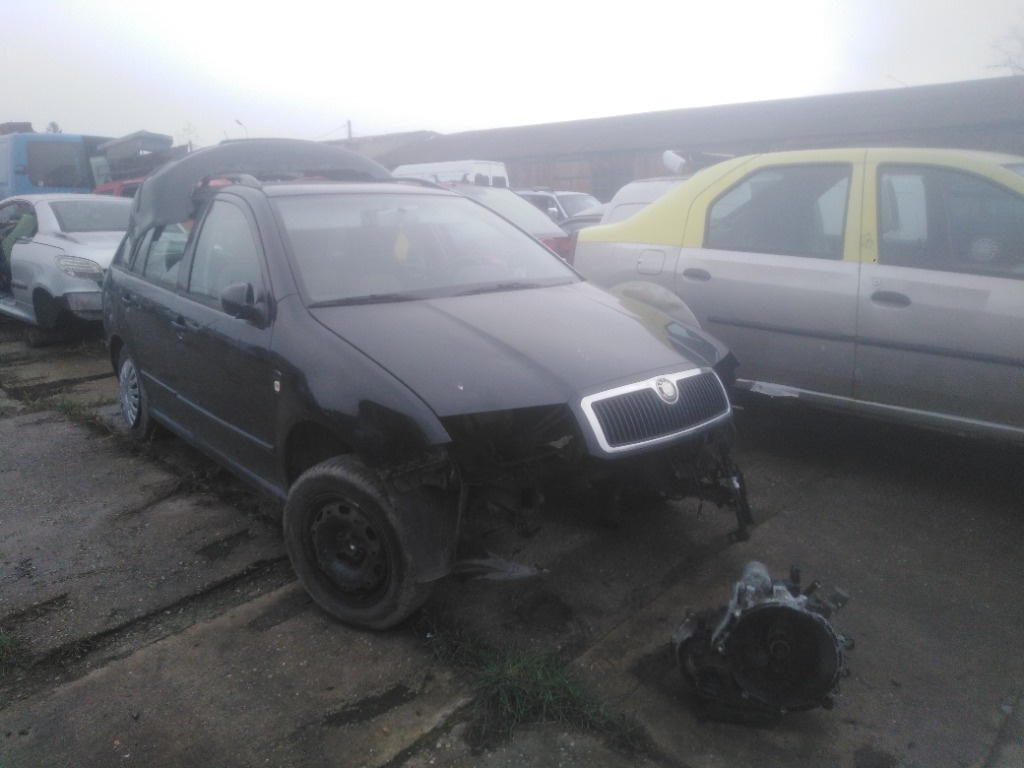 Maner usa stanga spate Skoda Fabia 2001 