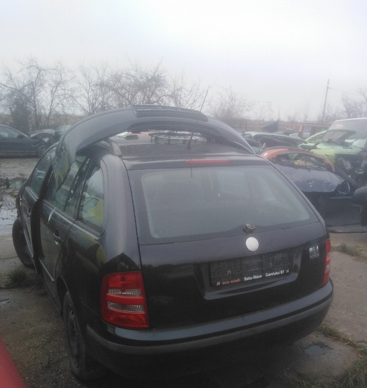 Maner usa stanga spate Skoda Fabia 2001 