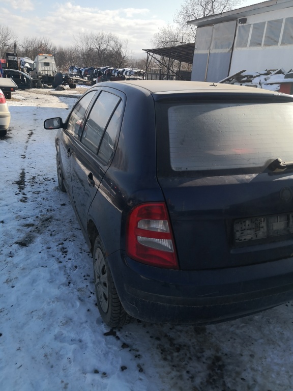 Maner usa stanga spate Skoda Fabia 2001 