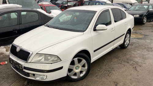 Maner usa stanga spate Skoda Octavia 2 2