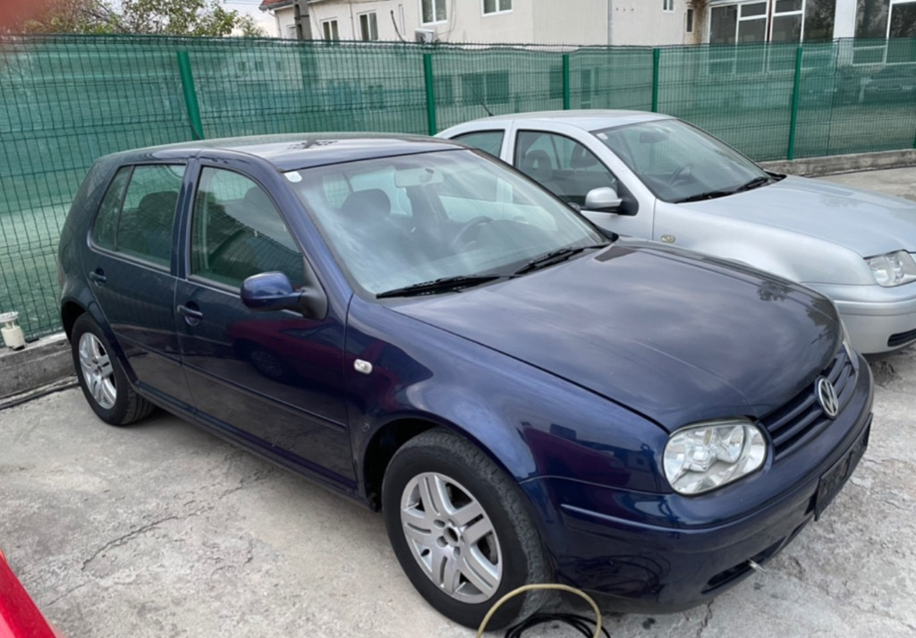 Maner usa stanga spate Volkswagen Golf 4