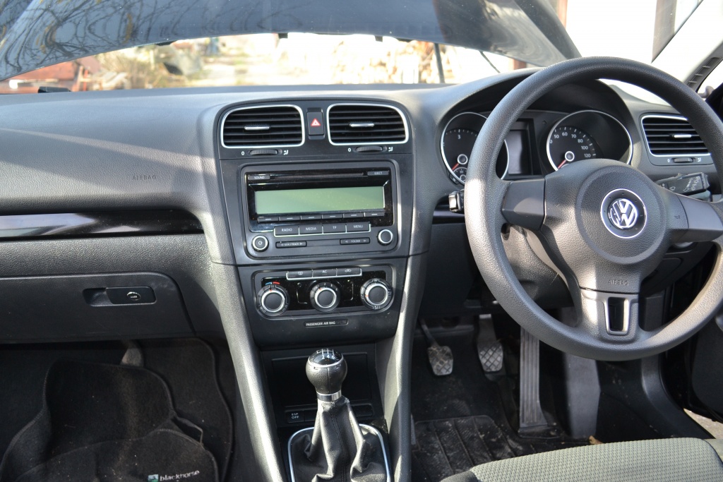 Maner usa stanga spate Volkswagen Golf 6