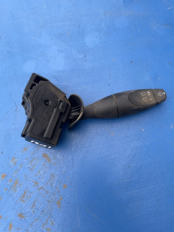 Manetă stergator - Ford Fiesta 5 generation [2001 - 2007] Hatchback 5-doors 1.3 MT (60 hp)