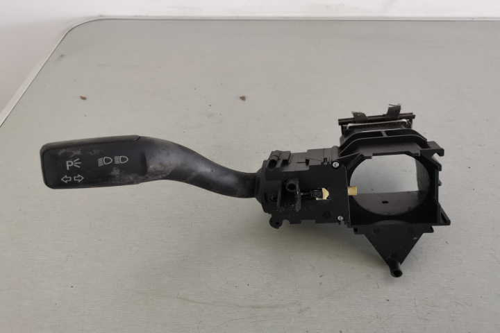 Maneta Manete pentru Audi A6 C6, cod 4E0953513E 4E0953513E Audi A6