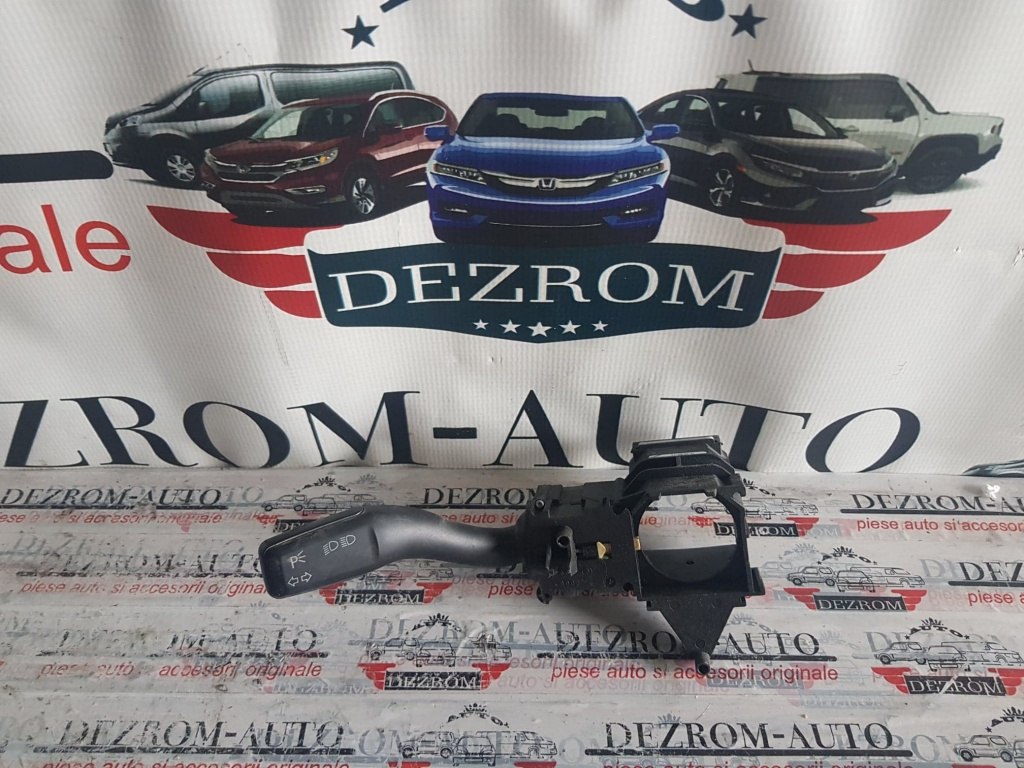 Maneta semnalizare Audi A4 B7 4e0953513a