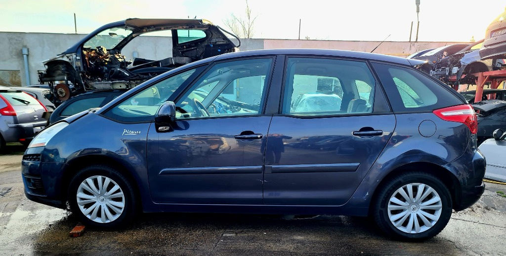 Maneta semnalizare Citroen C4 Picasso 20