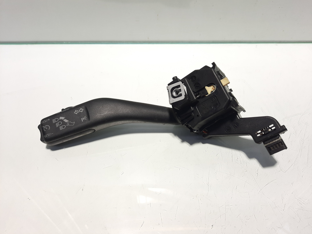 Maneta semnalizare cu tempomat, Skoda Octavia 2 Combi (1Z5) cod 1K0953513G (id:455747)
