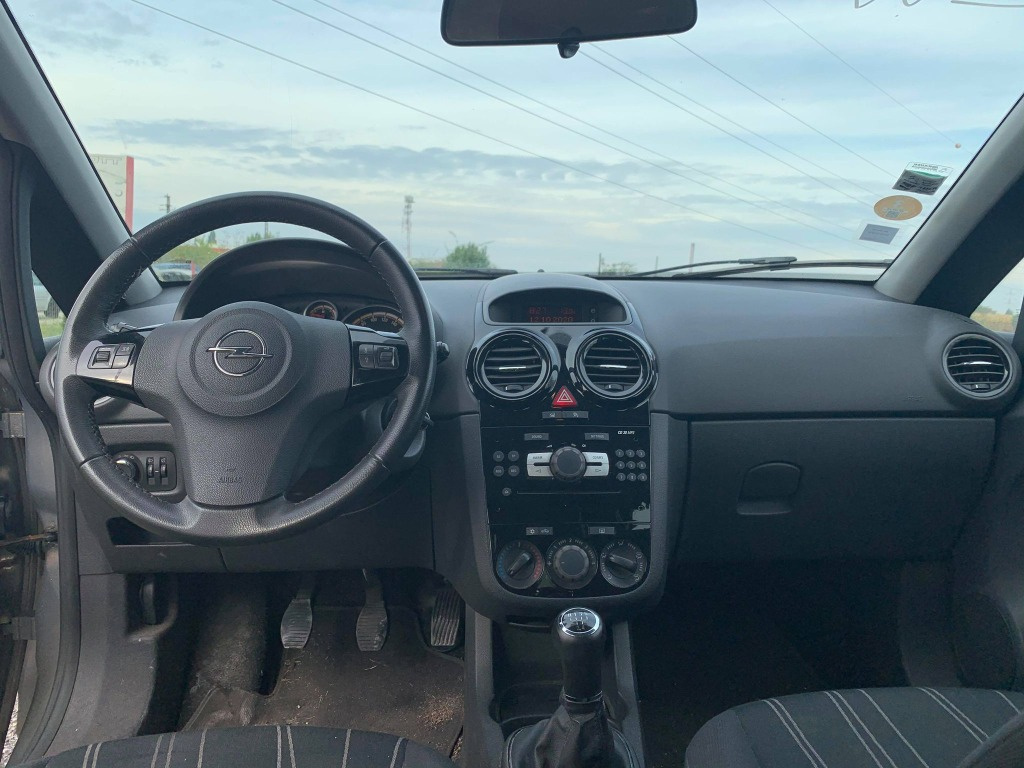 Maneta semnalizare Opel Corsa D 2009 HAT