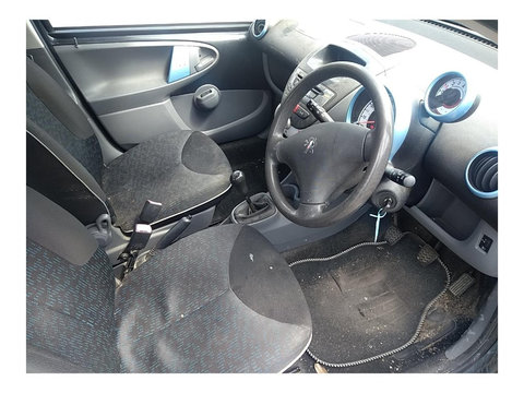 Maneta semnalizare Peugeot 107 2010 Hatchback 1.0i