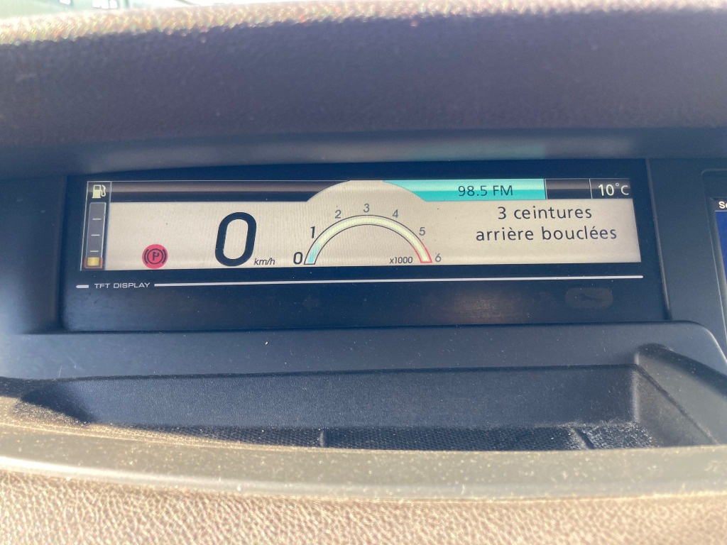 Maneta semnalizare Renault Scenic 3 2010