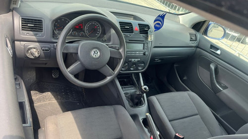 Maneta semnalizare Volkswagen Golf 5 200