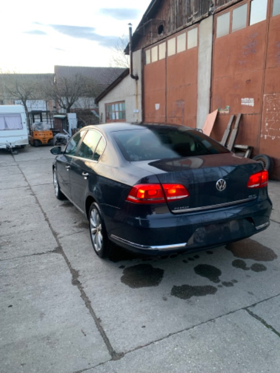 Maneta semnalizare Volkswagen Passat B7 