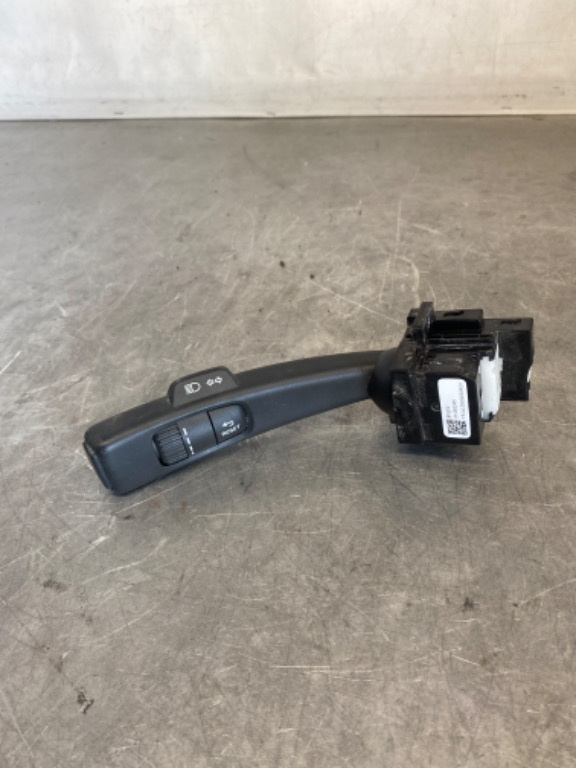 Maneta semnalizare Volvo v40 s60 v60 v70 xc60 xc70 31456045
