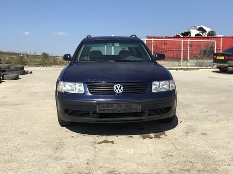 Maneta stergator VW Passat B5 2000 combi 1900