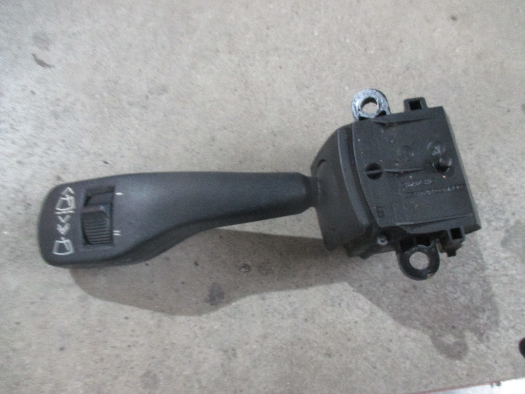 Maneta stergator 363669M BMW X3 E83 facelift 2007 2008 2009 2010