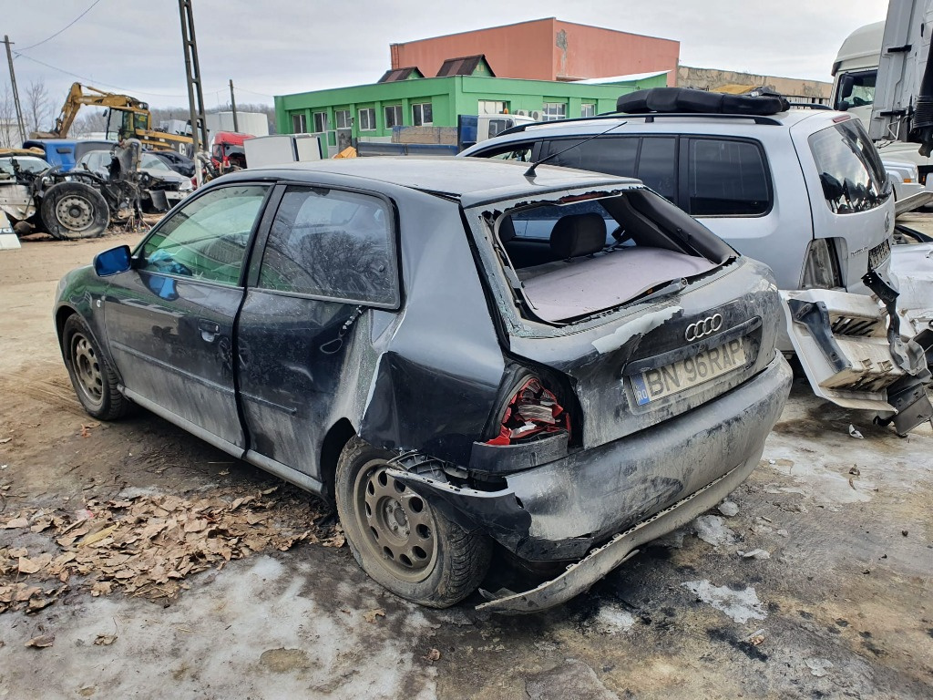 Maneta stergator Audi A3 8L 2000 hatchba